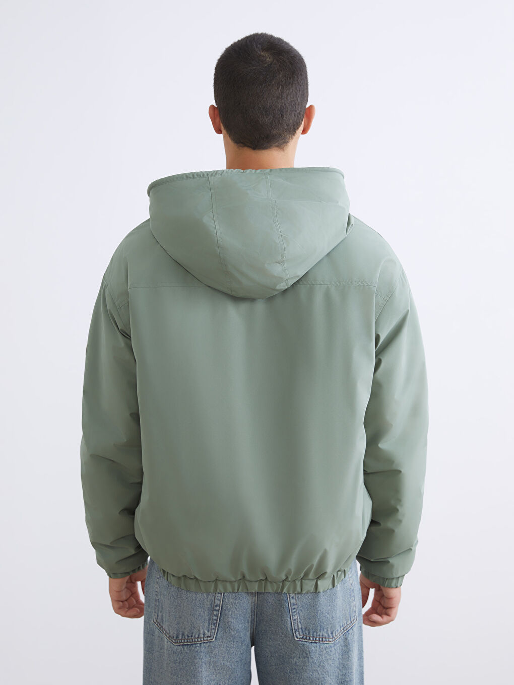 Haki Standart Kalıp Kapüşonlu Erkek Mont-4