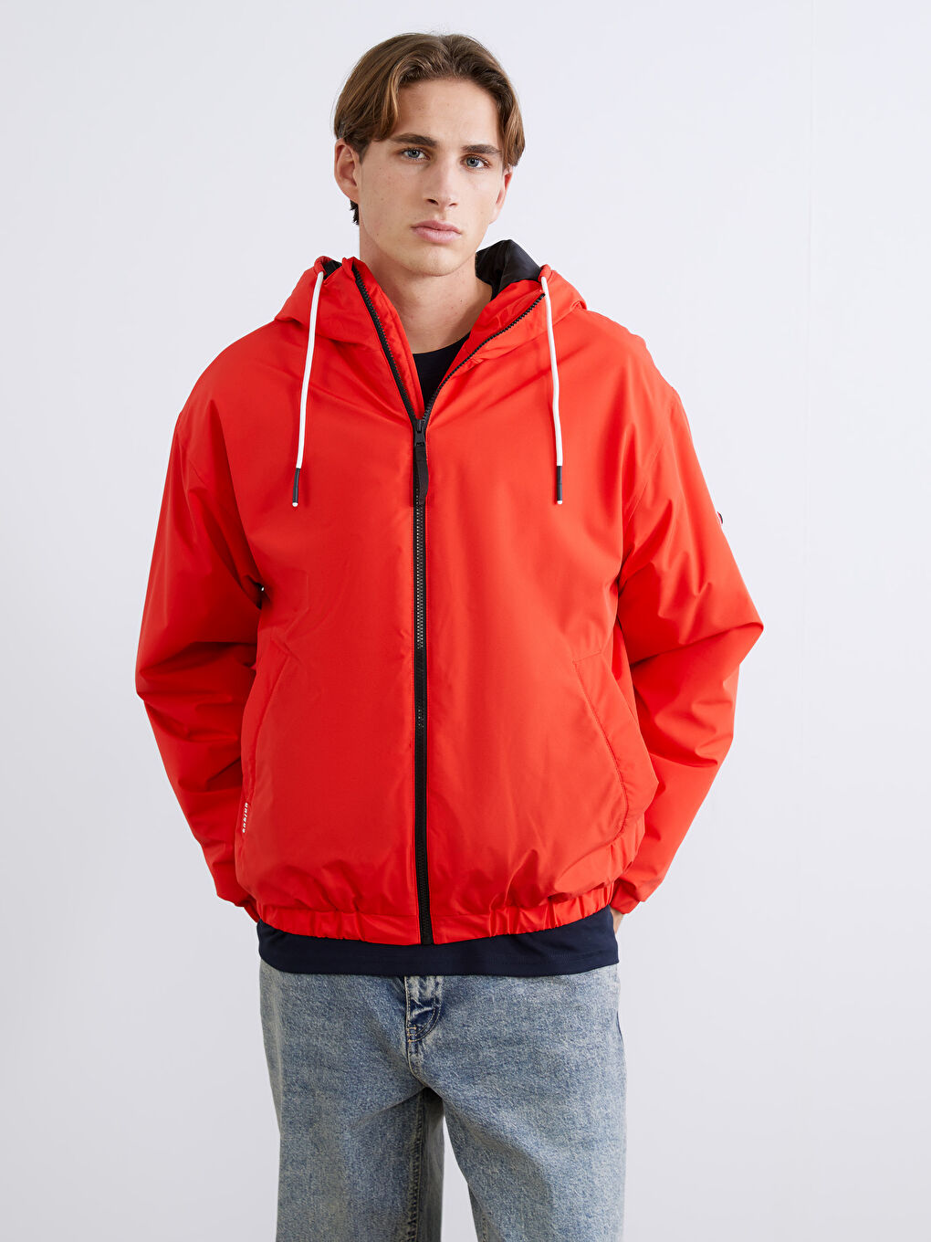 Turuncu Standart Kalıp Kapüşonlu Erkek Mont