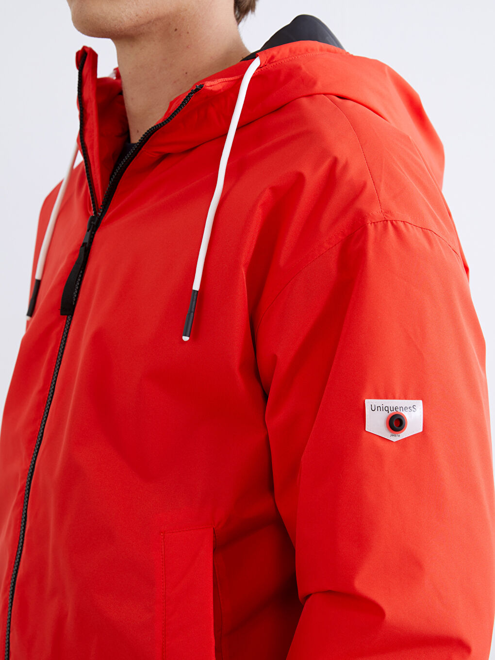 Turuncu Standart Kalıp Kapüşonlu Erkek Mont-2