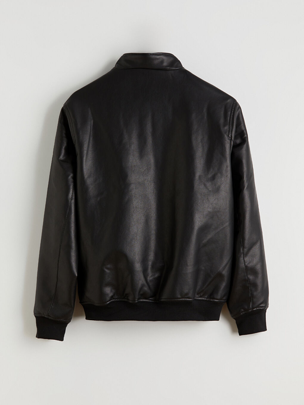 Siyah Standart Kalıp Dik Yaka Erkek Deri Görünümlü Mont-7