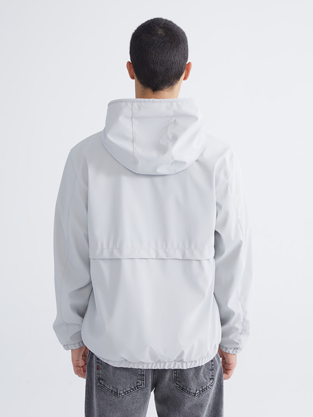 Men's Raincoat in a Classic Fit-4