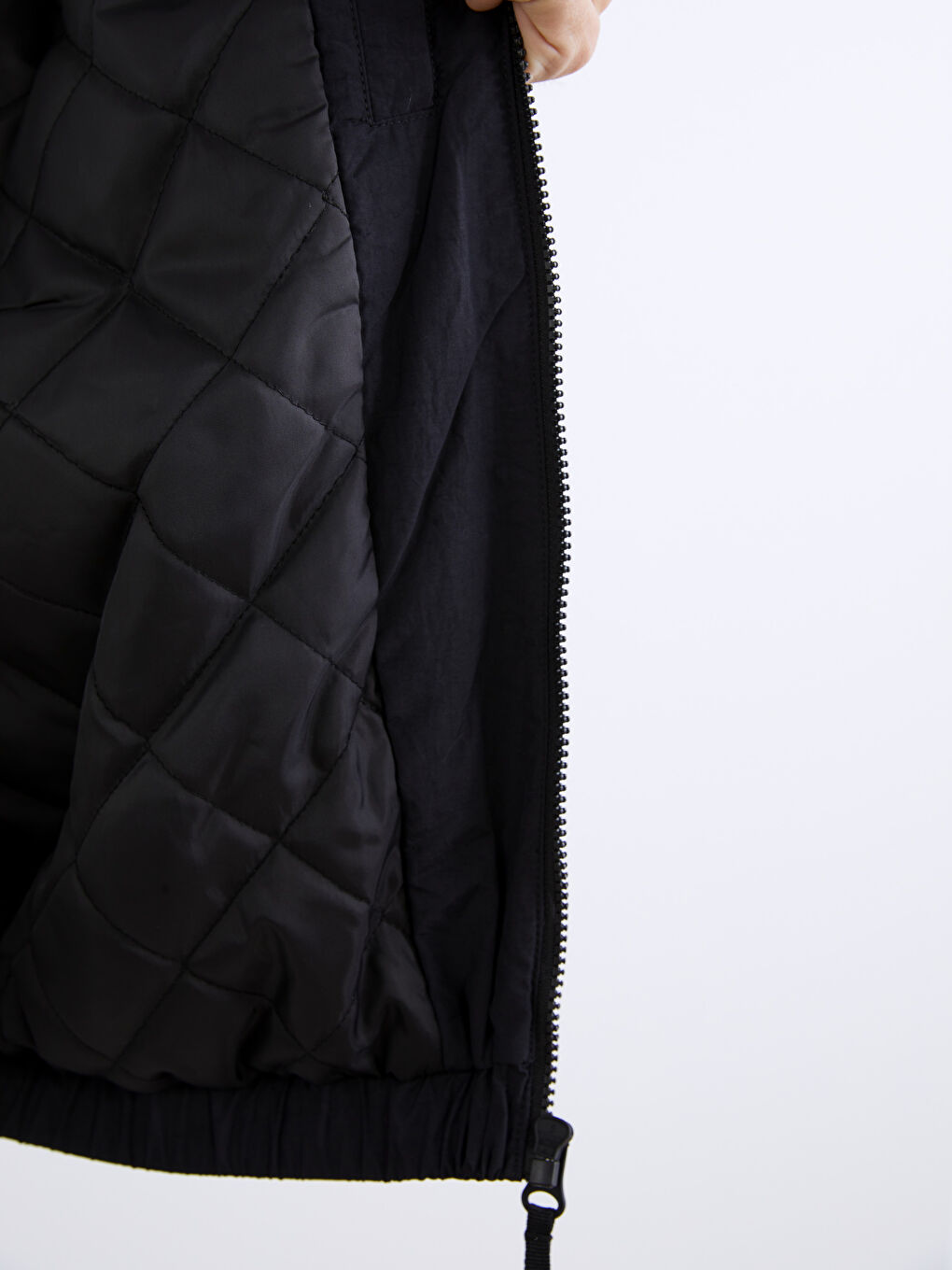 Ерлер қара Күртке-3