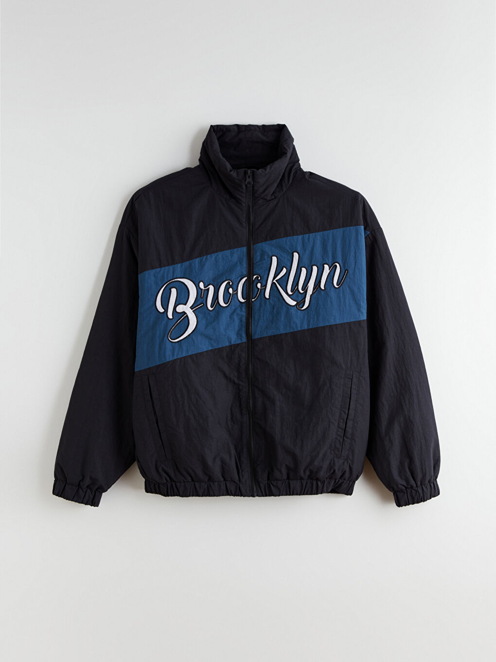 Siyah Rahat Kalıp Dik Yaka Erkek Mont-5