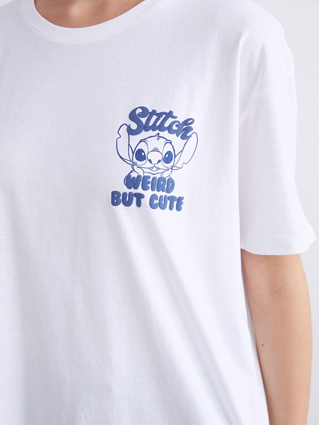 تي شيرت أبيض نساء-2