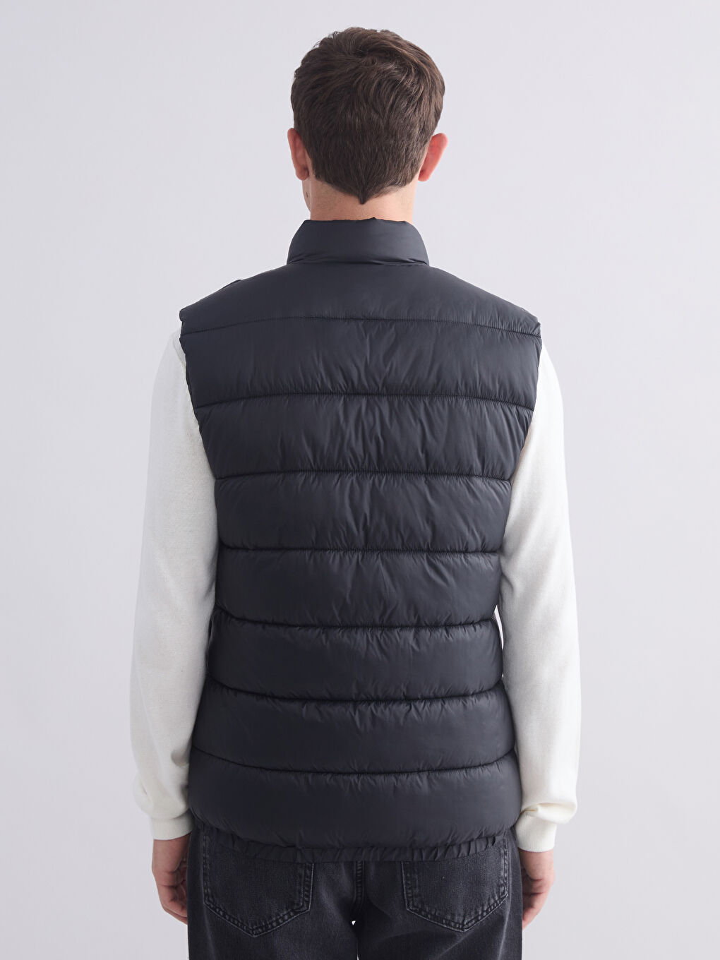 Man BLACK Puffer Gilet-4
