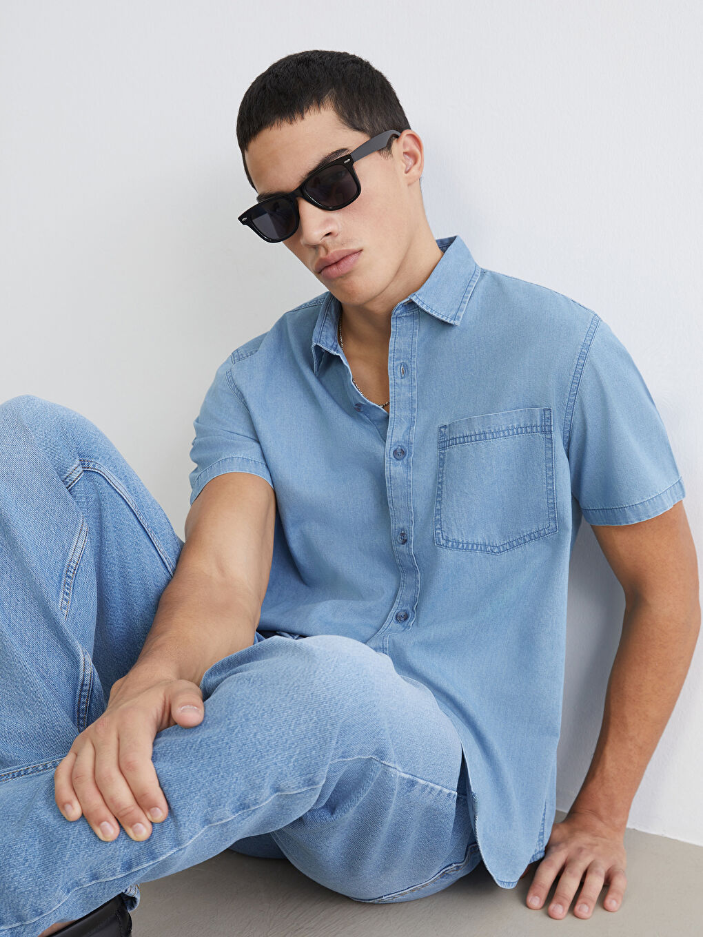 Man INDIGO Denim Shirt