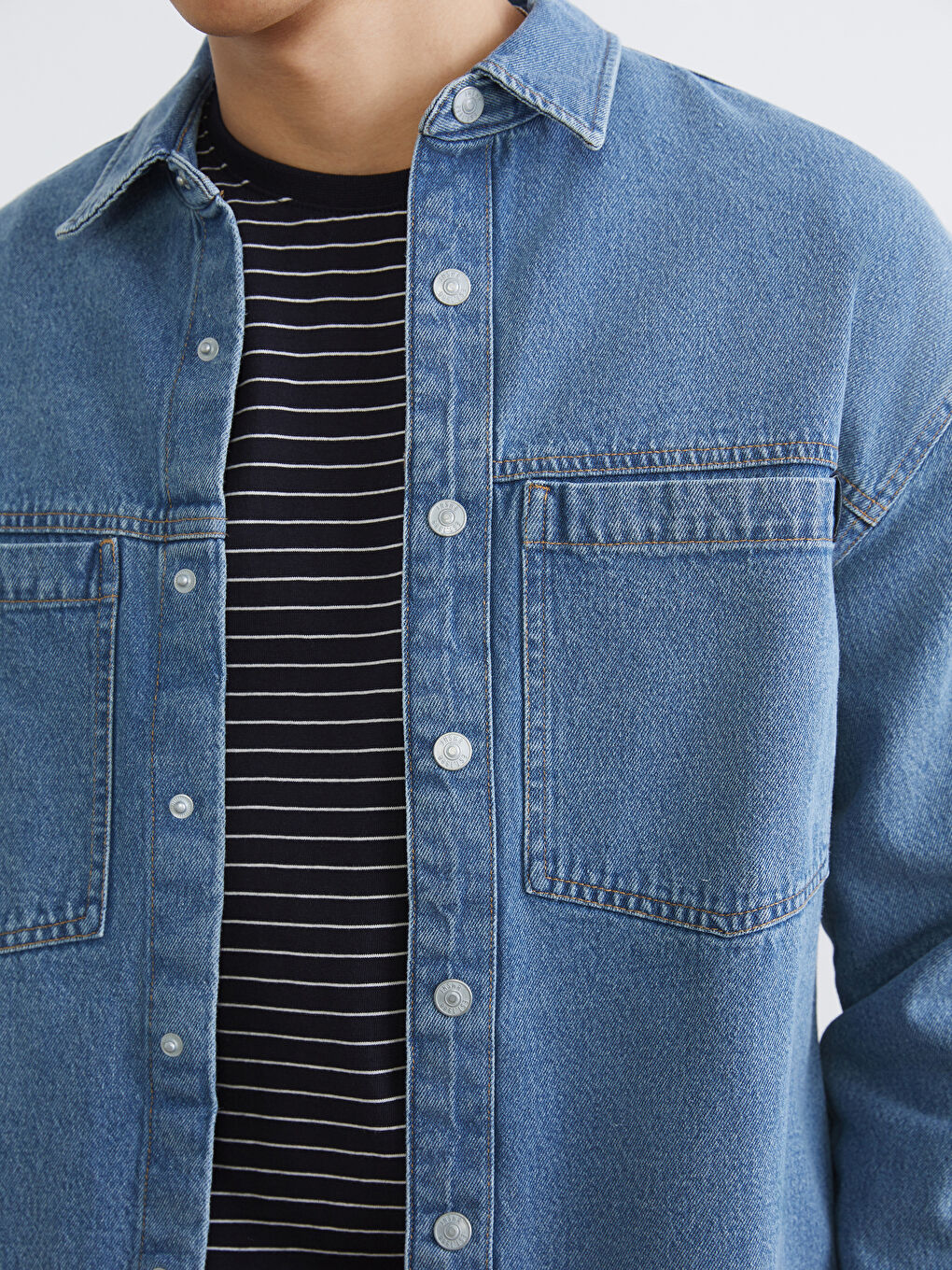 Men's Loose Fit Denim Shirt-2