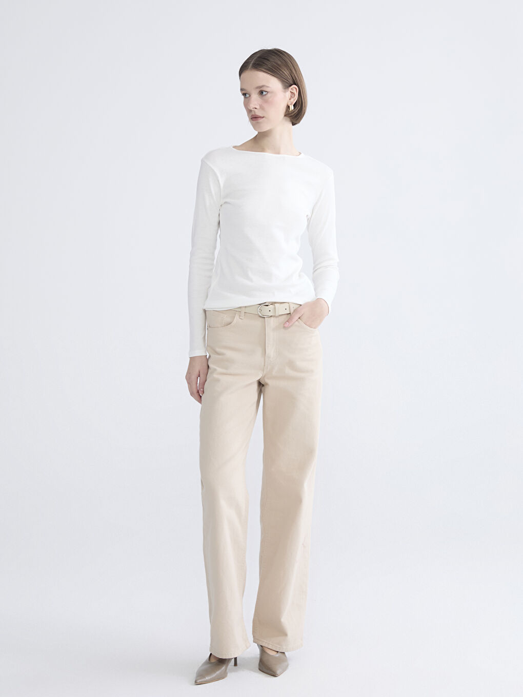 Женское боди с круглым вырезом-1