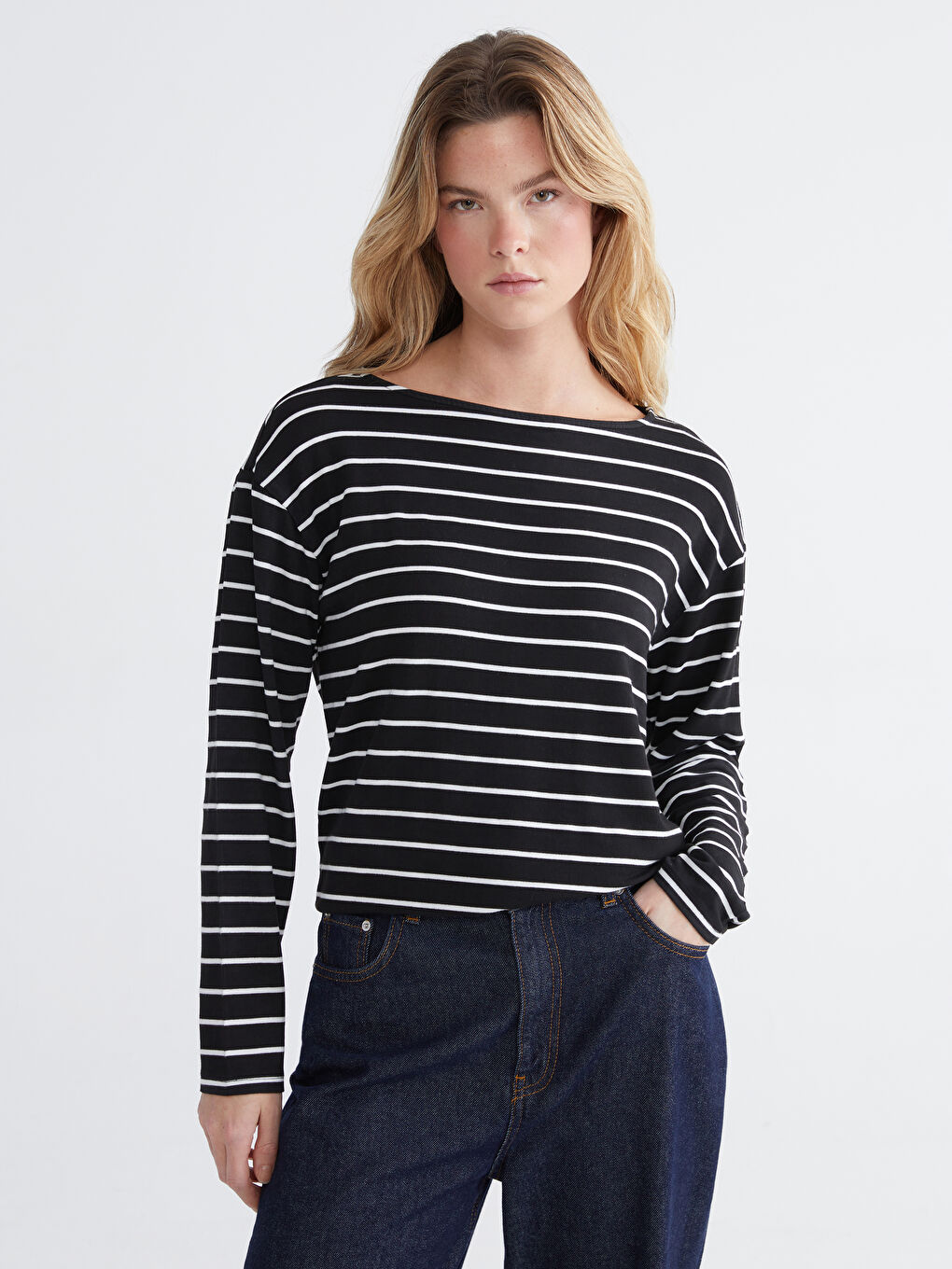 Frau SCHWARZ T-Shirt