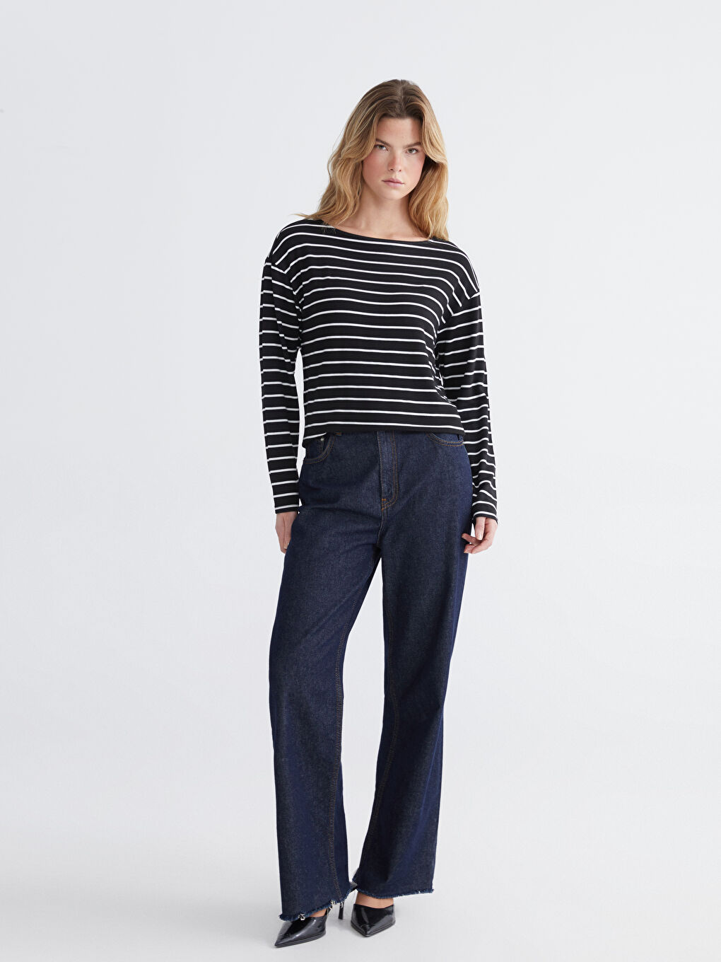 Frau SCHWARZ T-Shirt-1