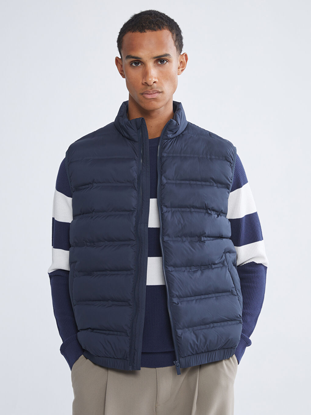 Regular Fit Stand Collar Puffer Vest