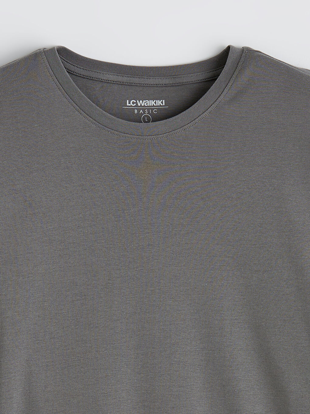 تي شيرت رجالي بياقة دائرية-5