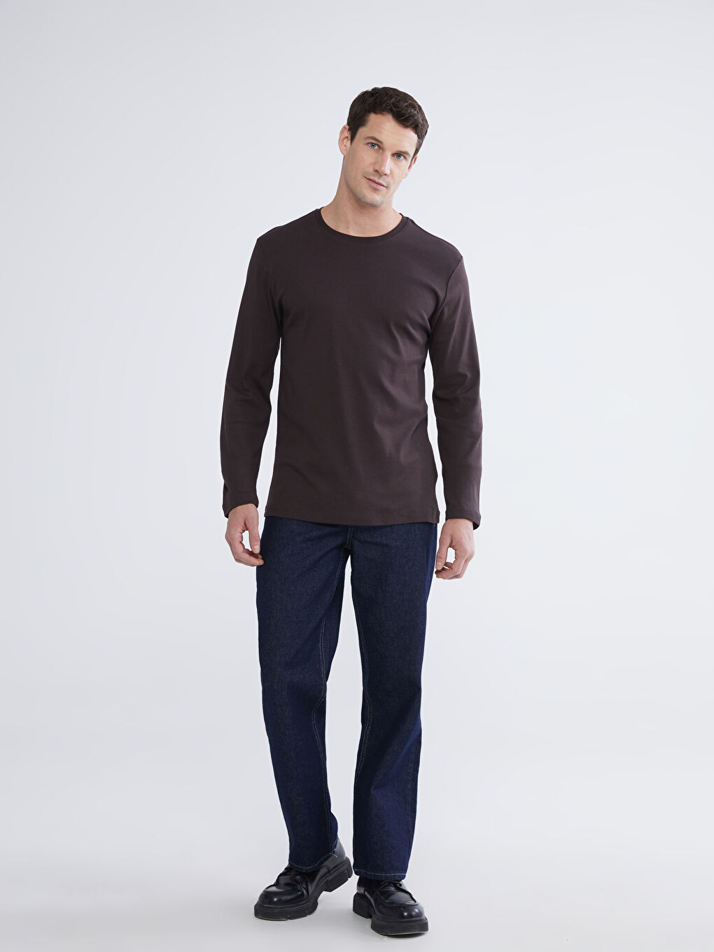 تي شيرت رجالي بكول مدور-1