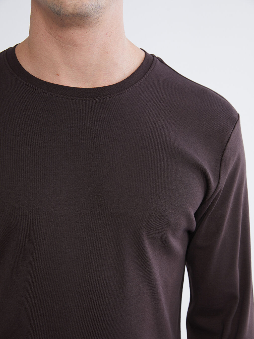 تي شيرت رجالي بكول مدور-2