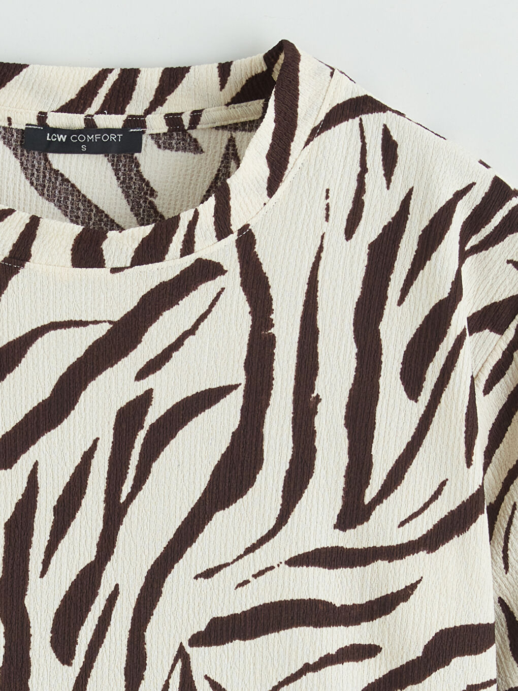 Women's Patterned Crew Neck T-shirt-5