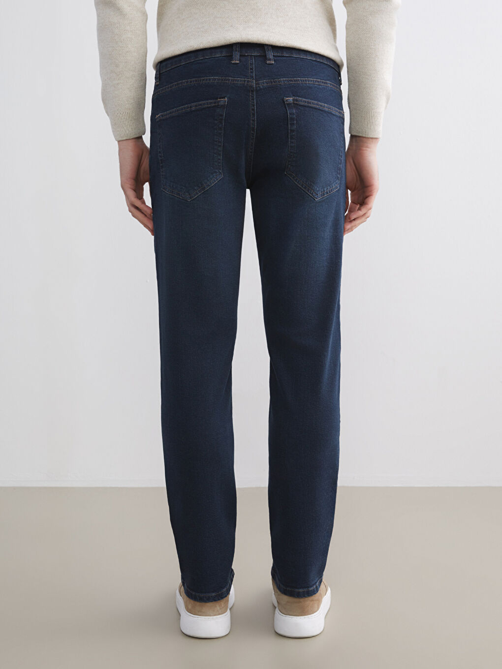 მამაკაცები მუქი ლურჯი ჯინსი-3