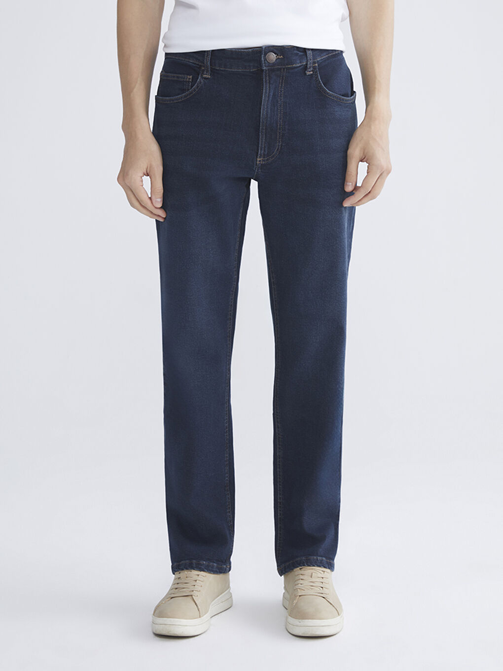 მამაკაცები მუქი ლურჯი ჯინსი-1