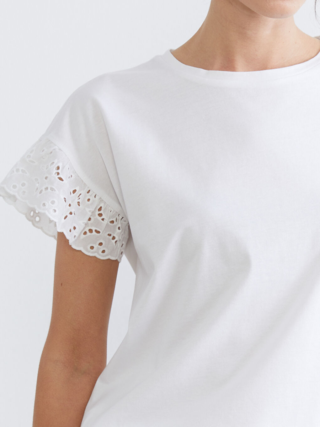 Woman WHITE Blouse-2