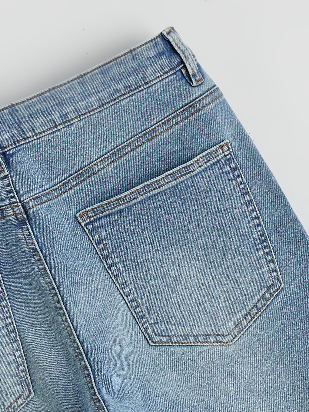 INDIGO Farmerke Muškarac-5