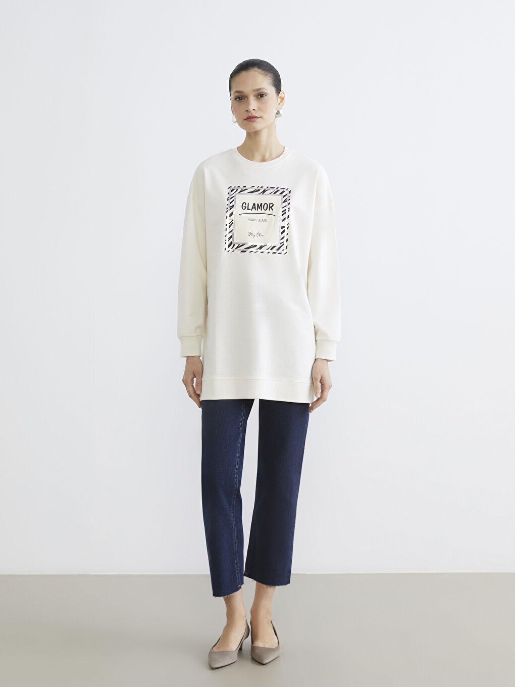 Printed crew neck women's sweatshirt tunic.-1