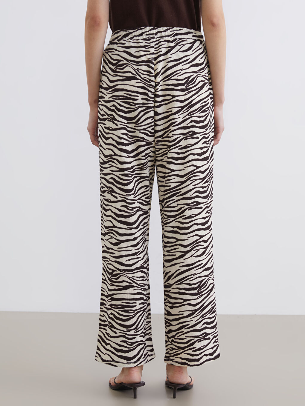 Pantalon Femme à Imprimé Zèbre avec Taille Élastiquée-3