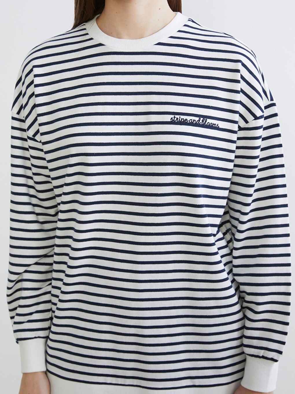 سويت شيرت تونيك مخطط كول مدور نساء-2