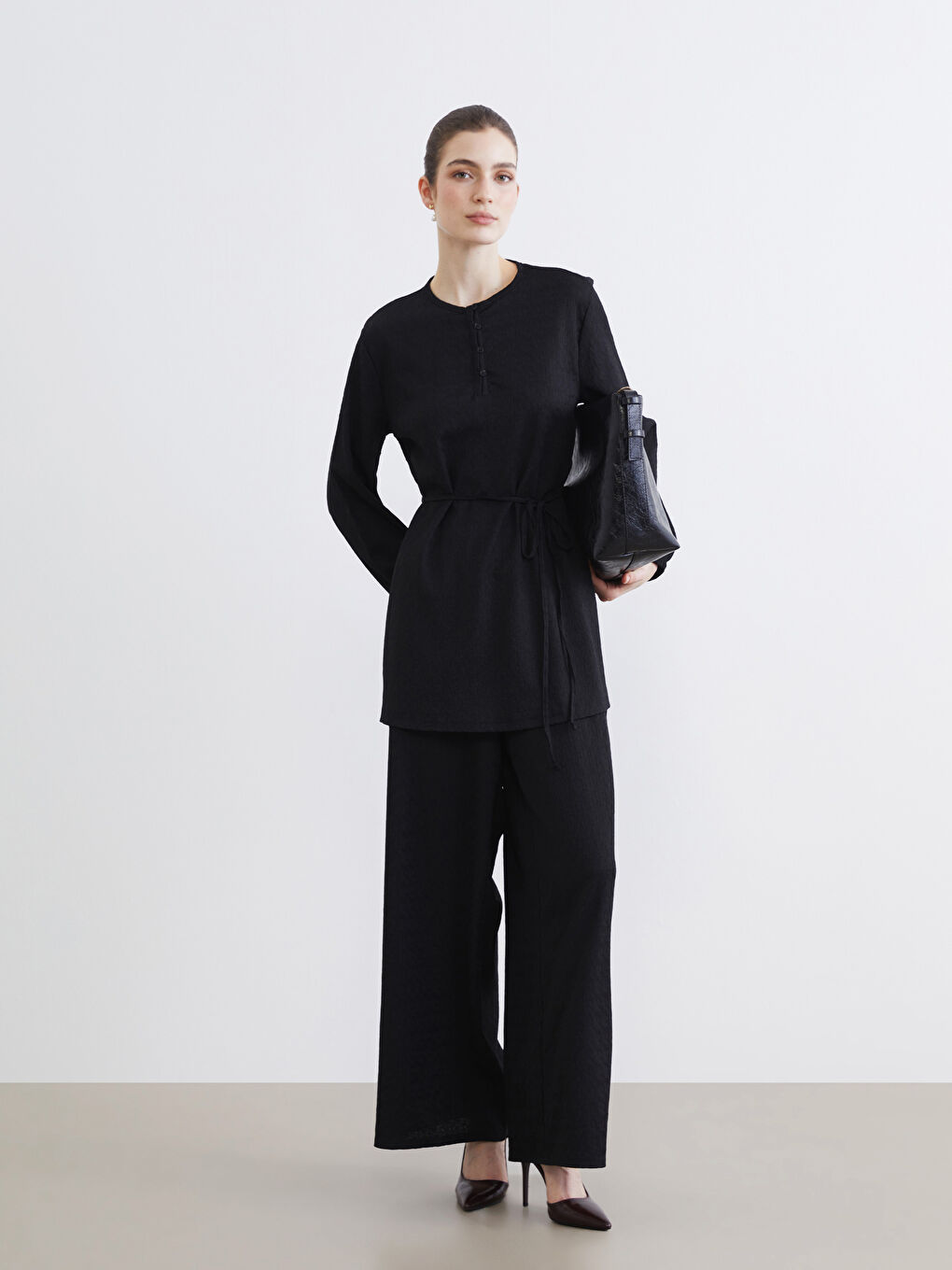 Crew Neck Patterned Tunic with Waist Tie-1