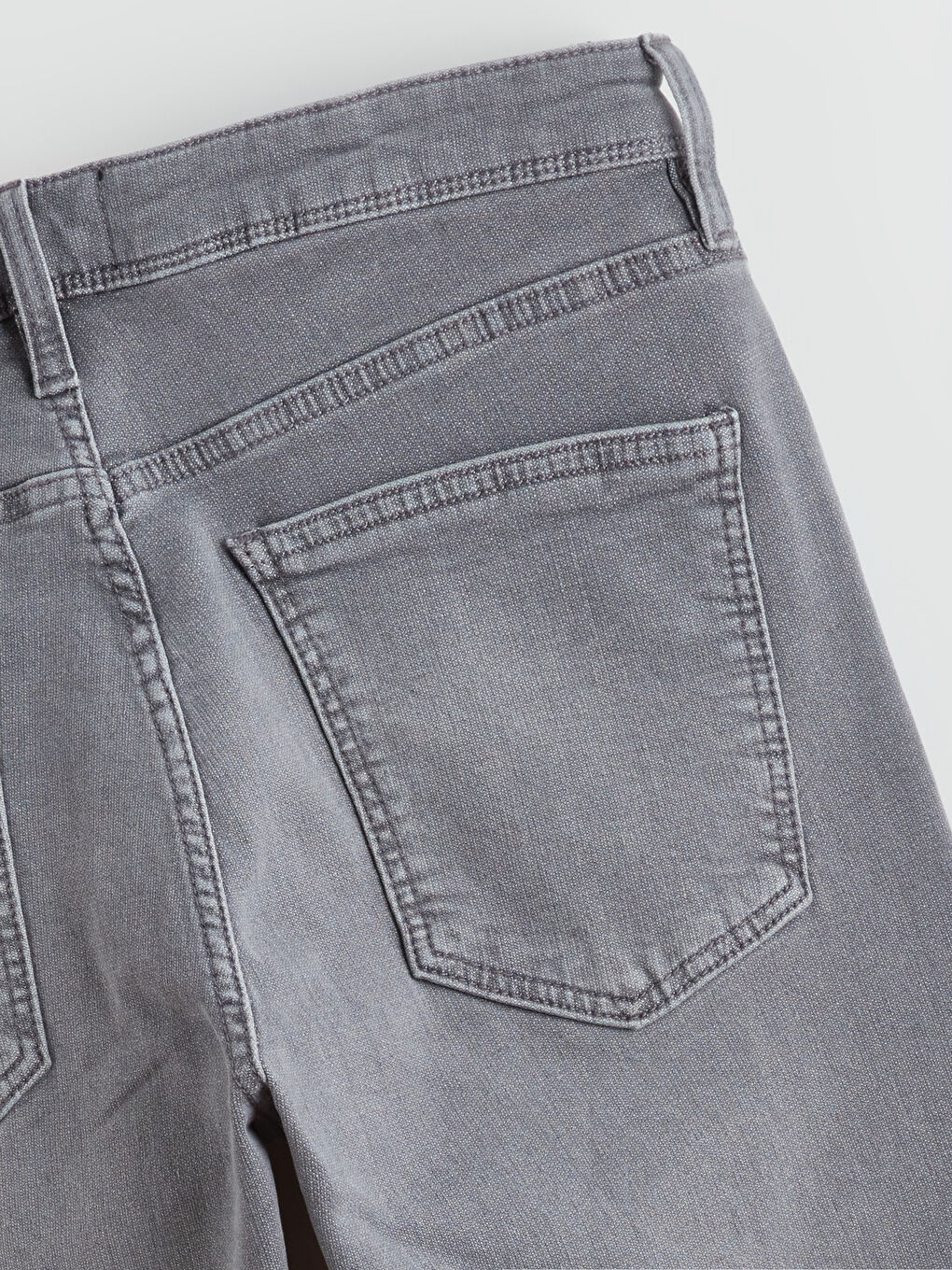 მამაკაცები რუხი ჯინსი-6