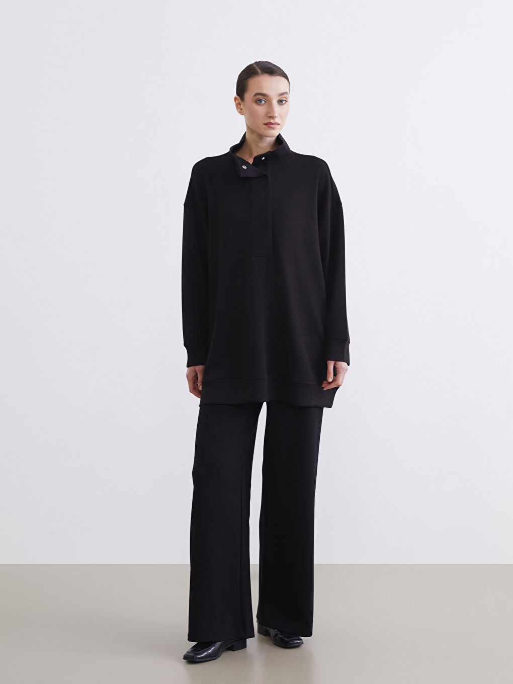 تونیکی سویتشێرت ڕه‌ش ژن-1