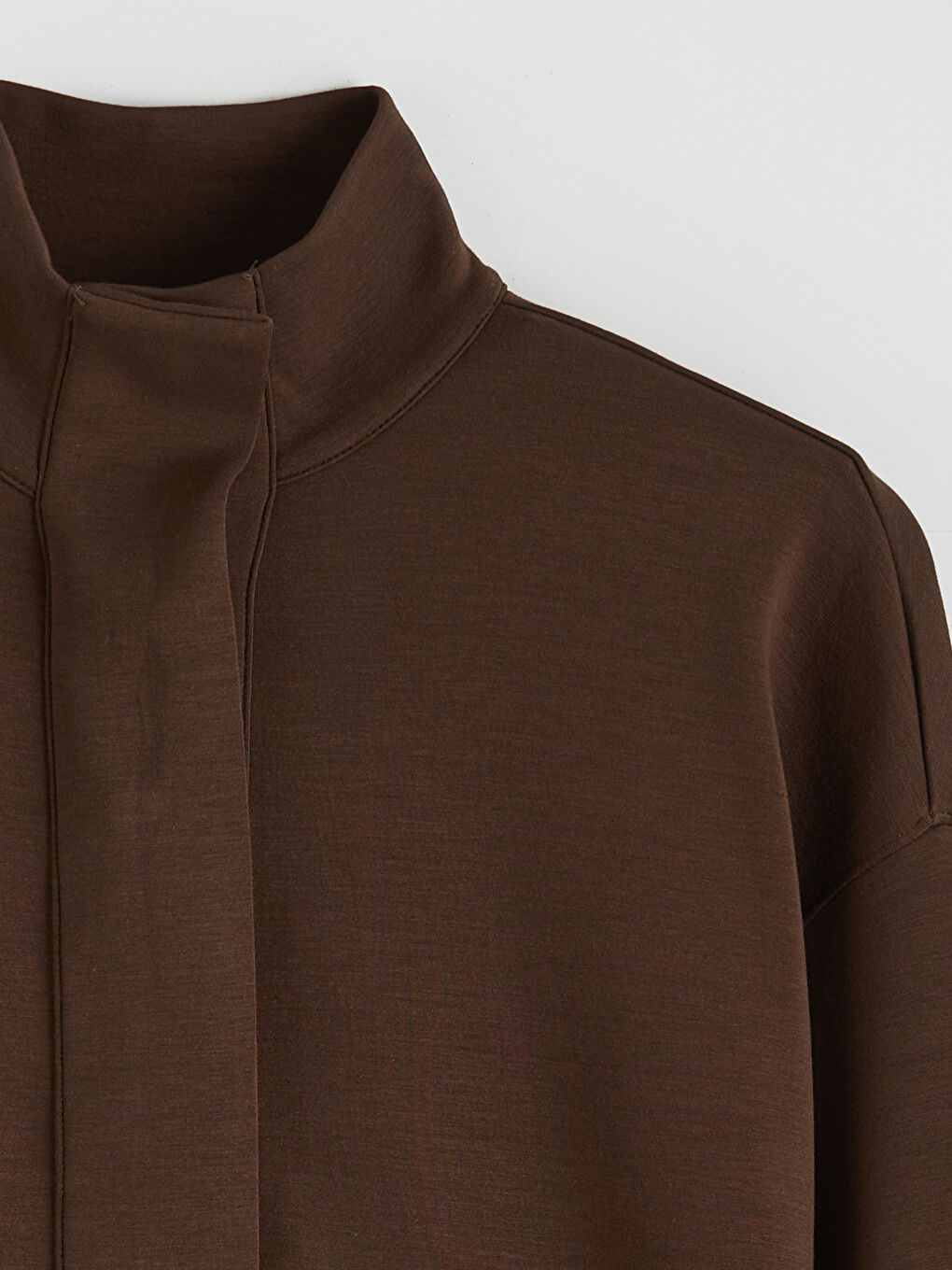 Женское свитшот-туника с воротником-трубой-5