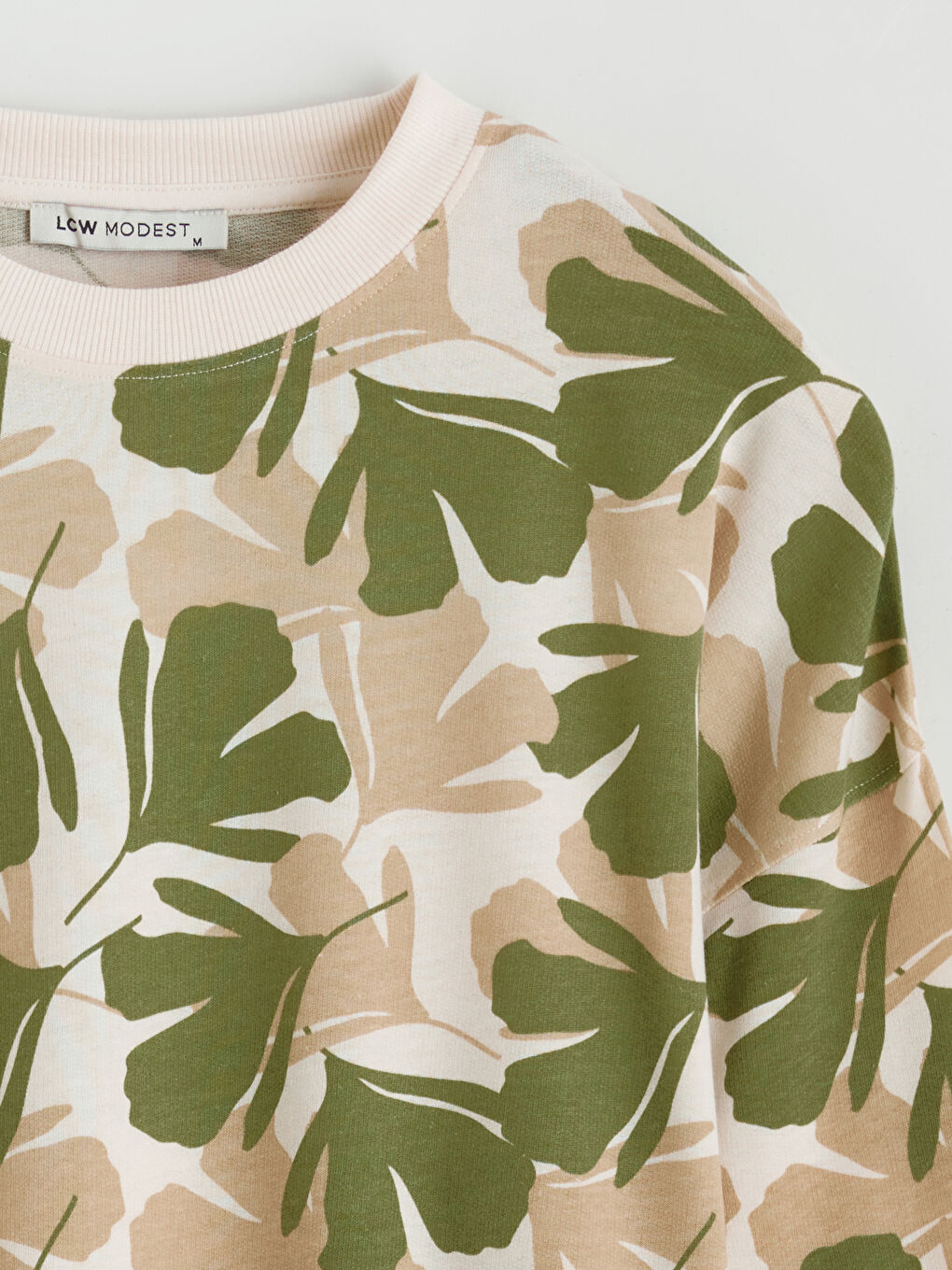 تونيك كنزة رياضية برقبة دائرية مزخرفة للسيدات.-5