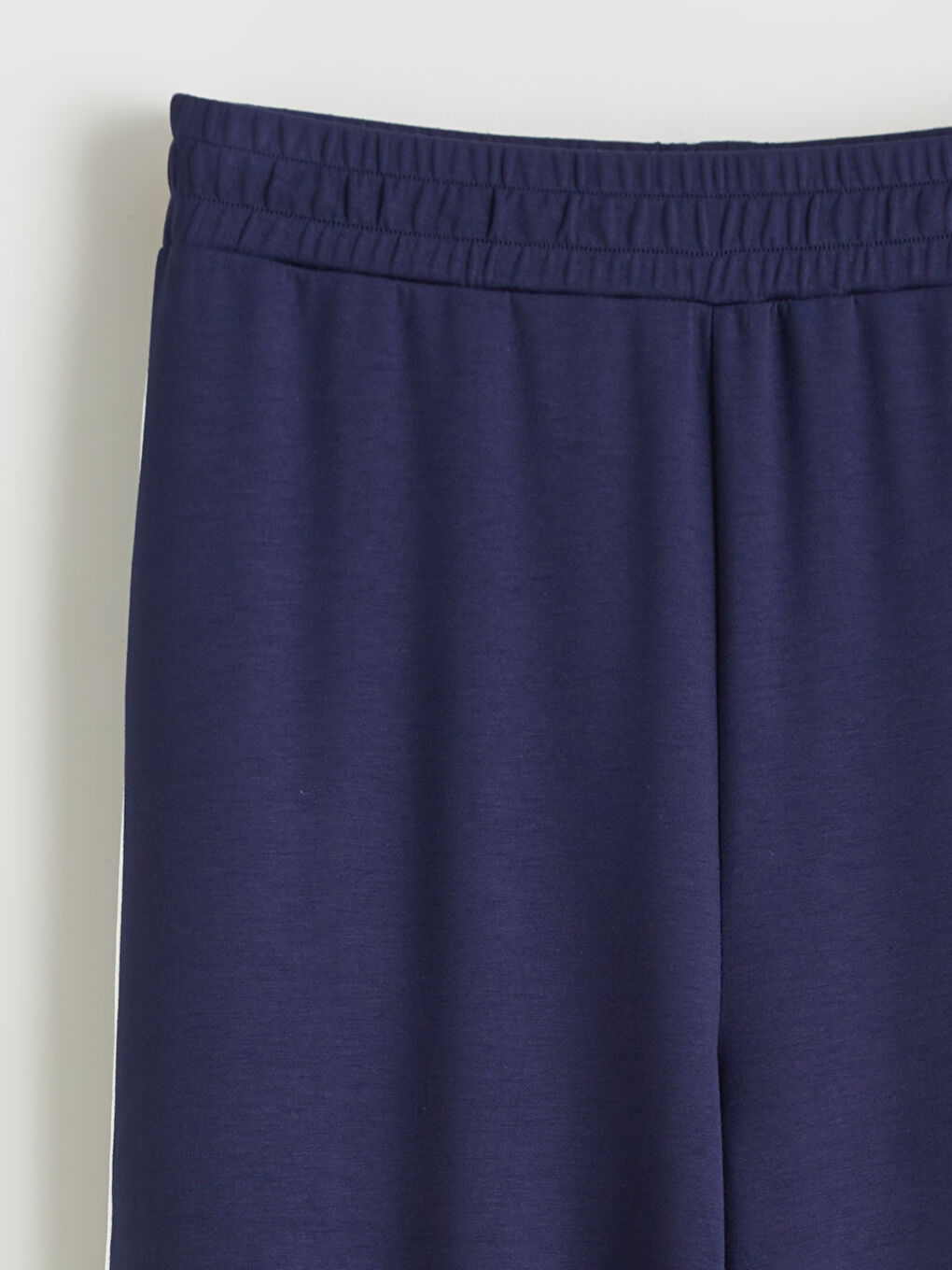 ელასტიური წელი რბილი შეხების ქალის სპორტული შარვალი-5