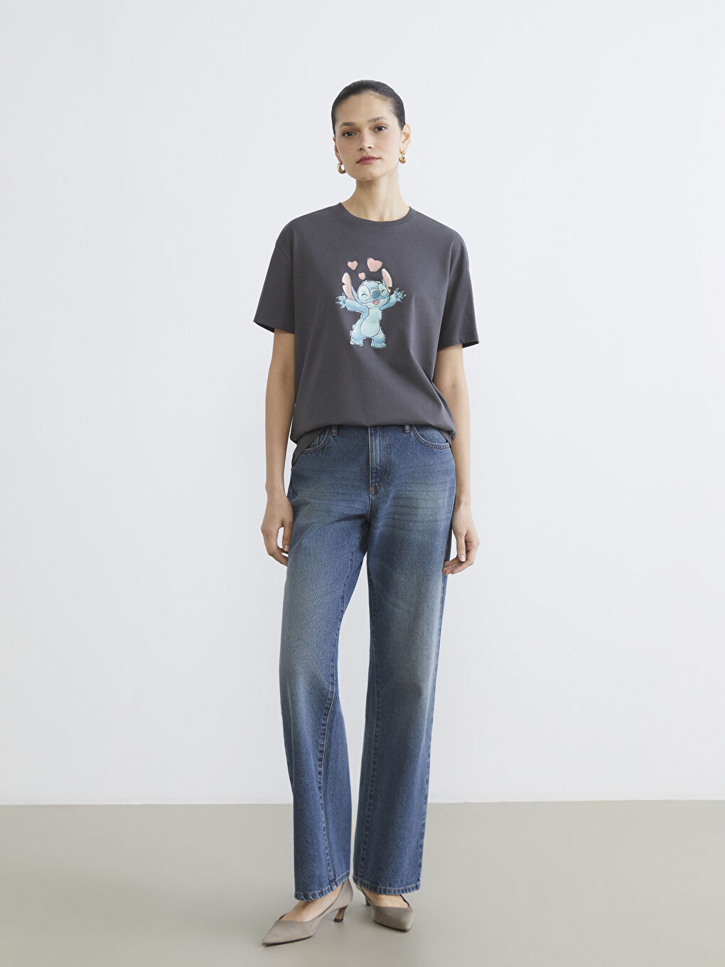 Crew Neck T-Shirt with Stitch Print-1