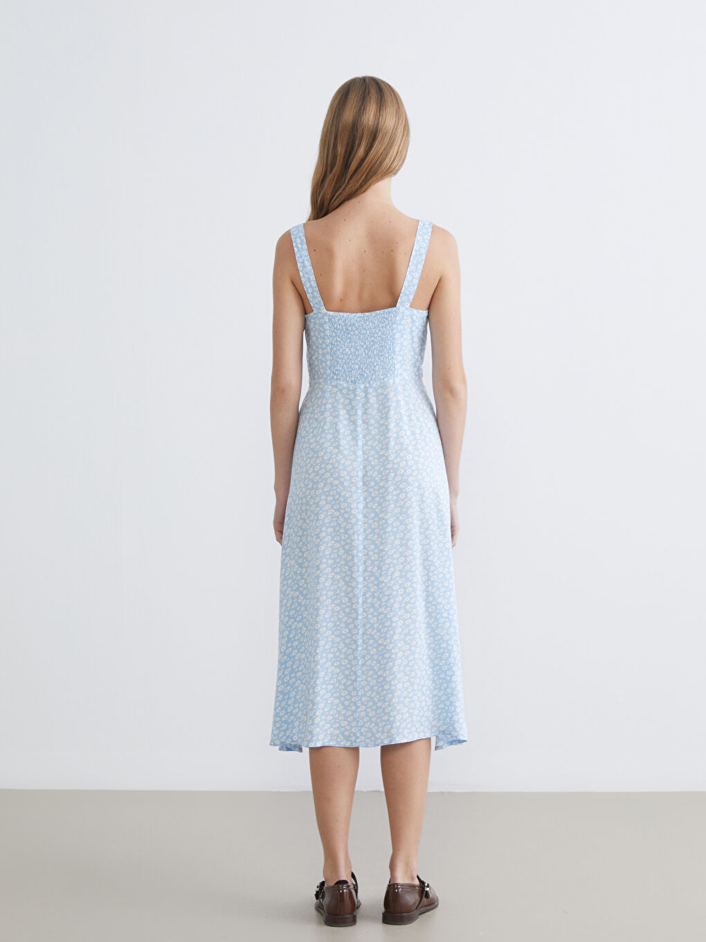 فستان حمل للسيدات بخصر ملائم وياقة مربعة بنمط زهري-3