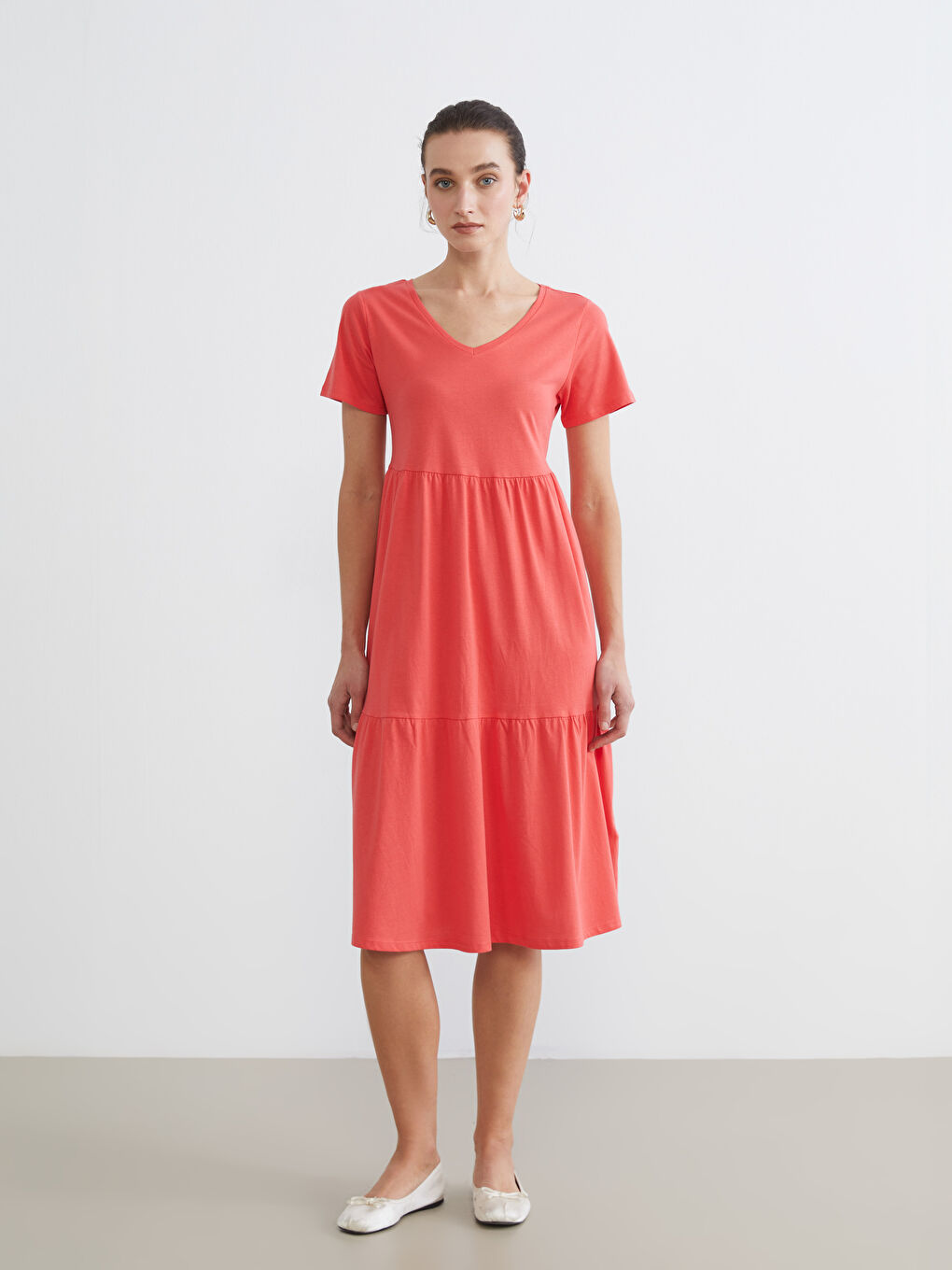 Женщины Коралловый Платье