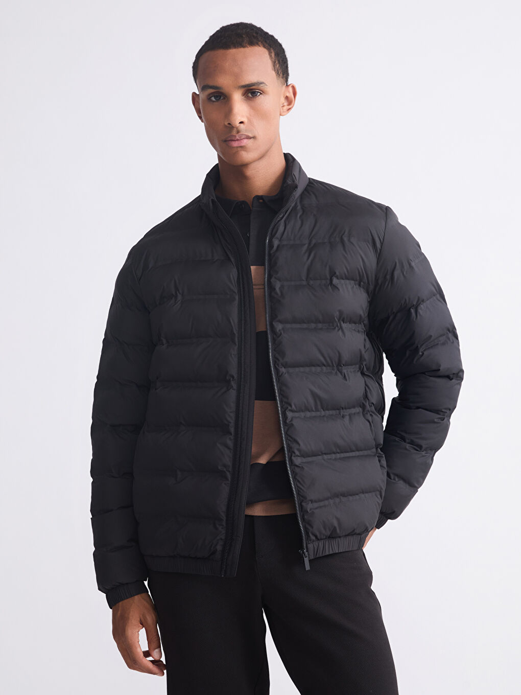 Siyah Standart Kalıp Erkek Şişme Mont	