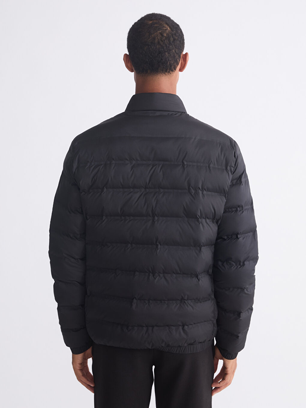 Siyah Standart Kalıp Erkek Şişme Mont	-4