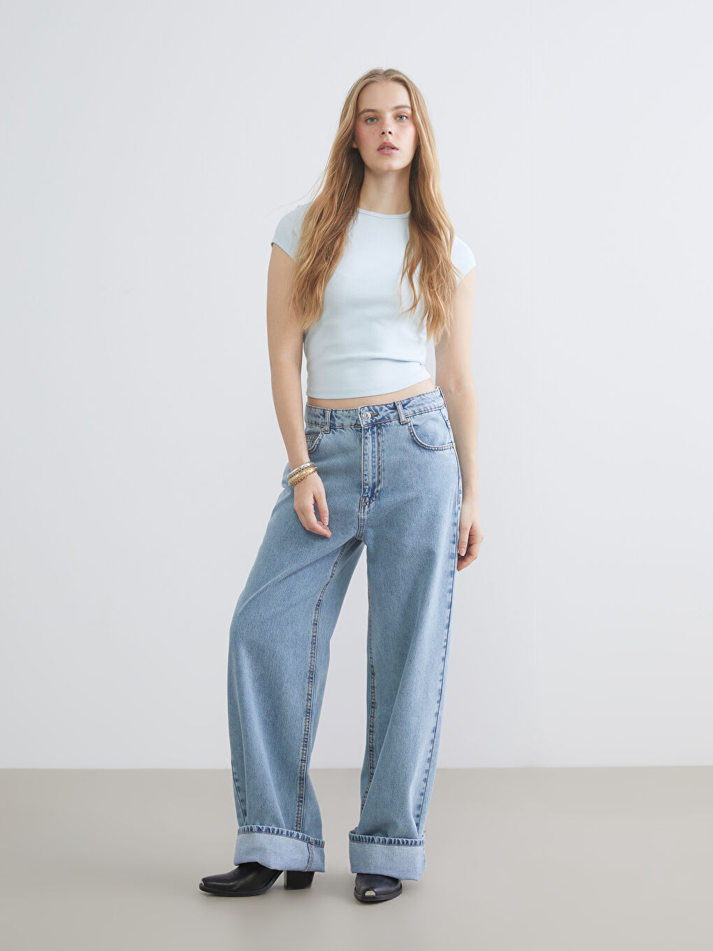 Женщины Голубой Кроп-топ-1