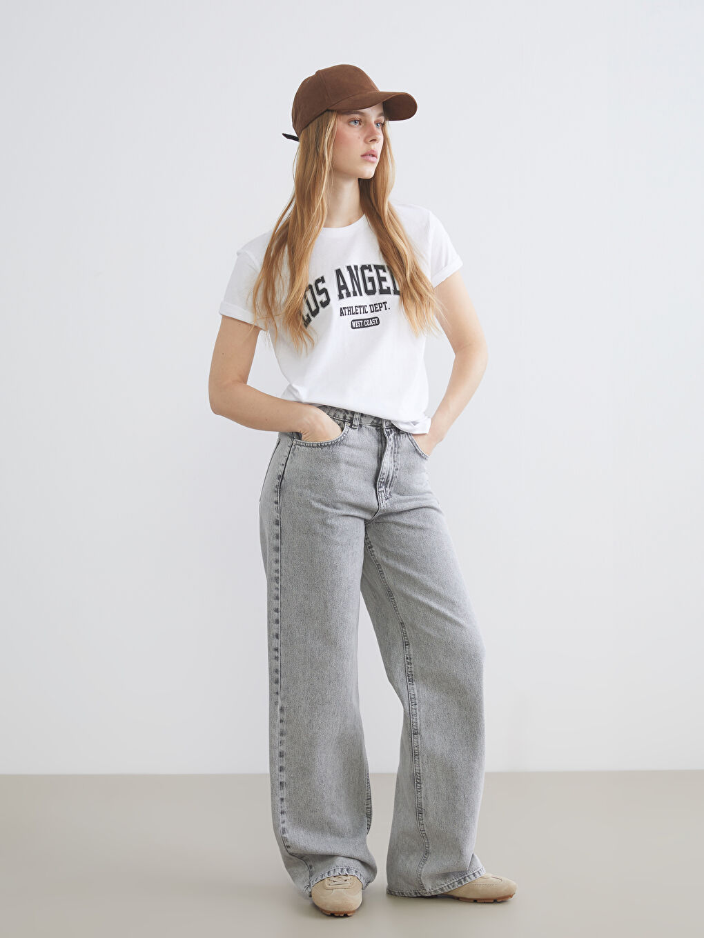 Әйелдер ақ Футболка-1