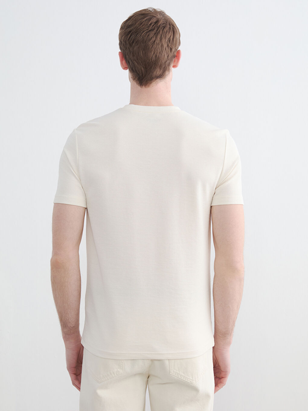 Ekru Bisiklet Yaka Erkek Tişört-3