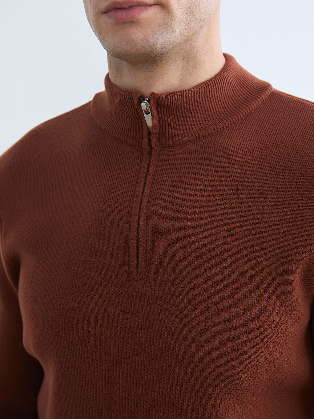 Men's Half-Zip High Neck Knitted Sweater-2