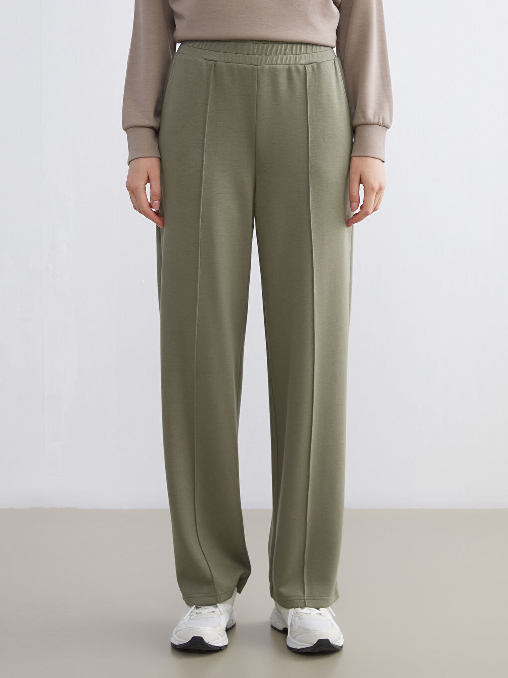 Soft Touch Women's Sweatpants with Elastic Waistband-1