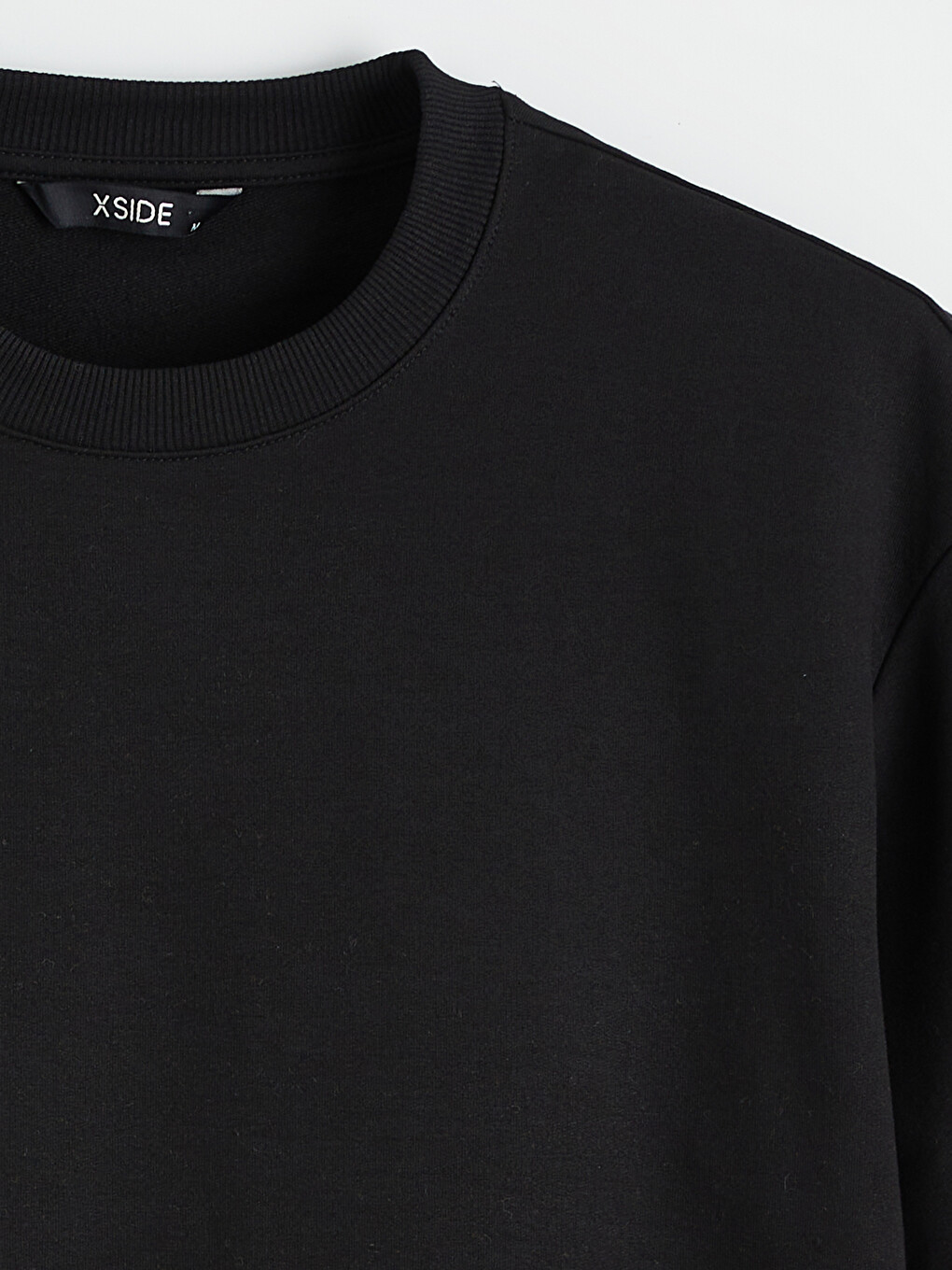 Siyah Bisiklet Yaka Kısa Kollu Erkek Sweatshirt-5