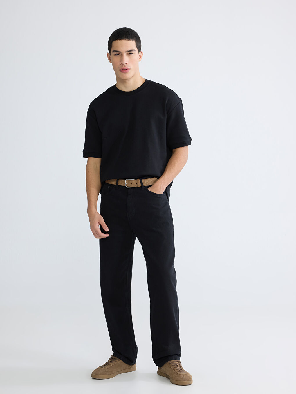 Siyah Bisiklet Yaka Erkek Tişört-1