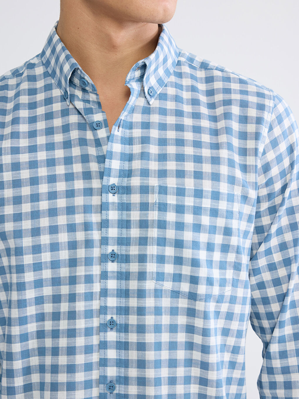 Cămașă bărbătească Regular Fit din poplin cu model în carouri-2