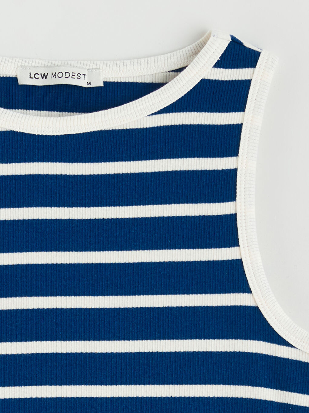 توب مخطط بلا كم بكول مدور.-5