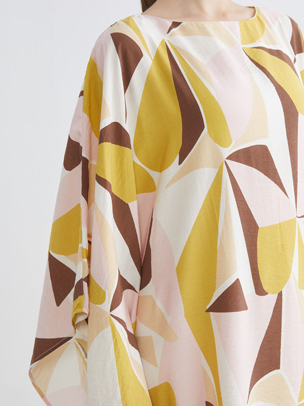 Crew Neck Patterned Dress-2