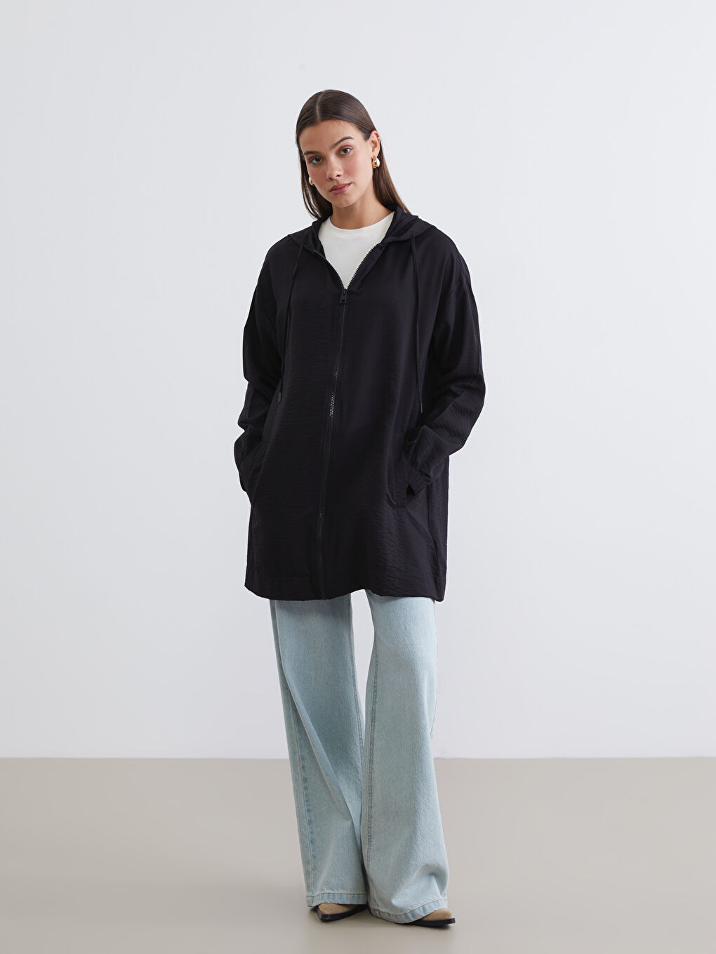 تونيك واسع الحجم مزود بغطاء رأس للنساء-1