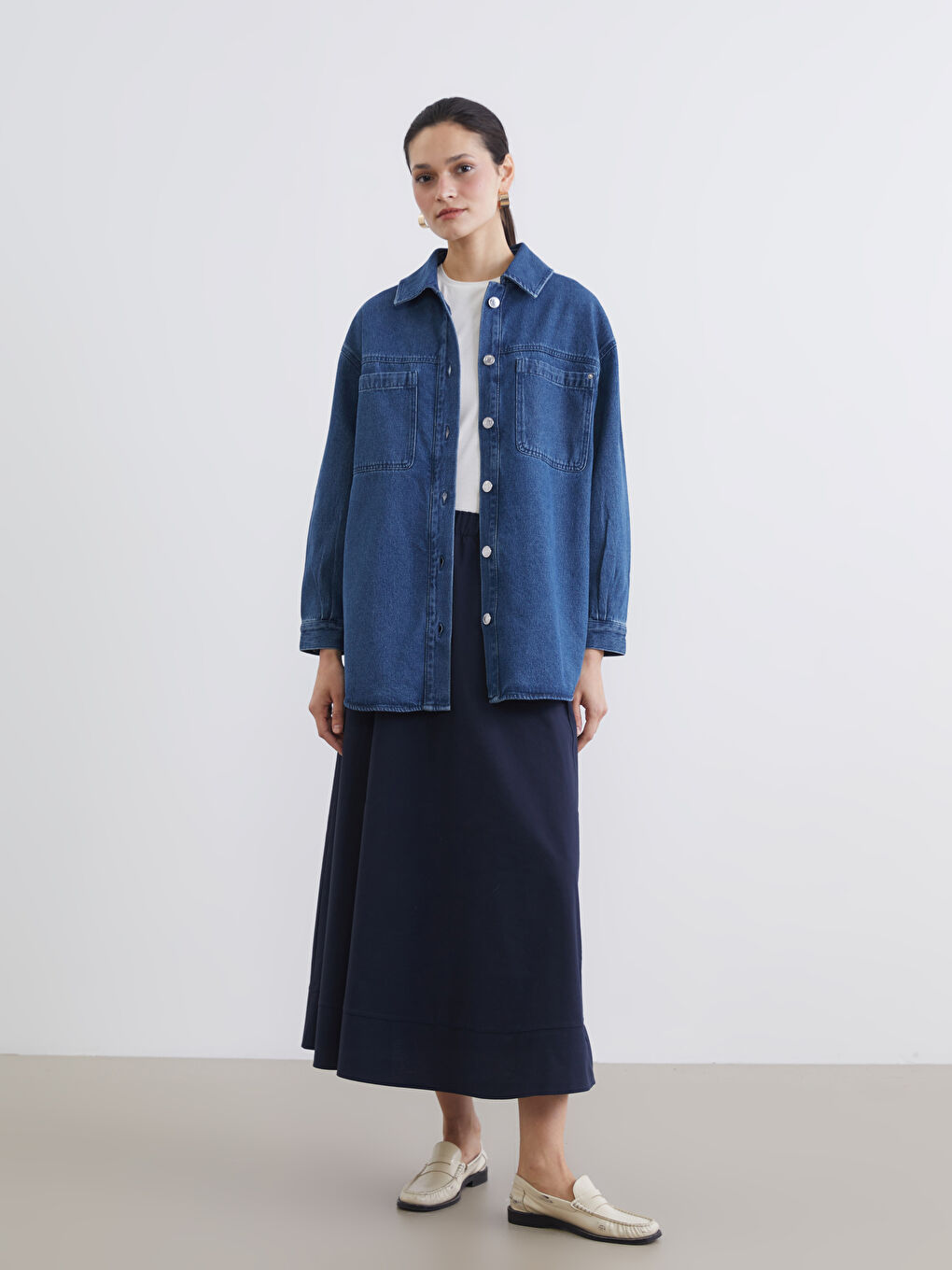 Women's Denim Jacket with Shirt Collar-1