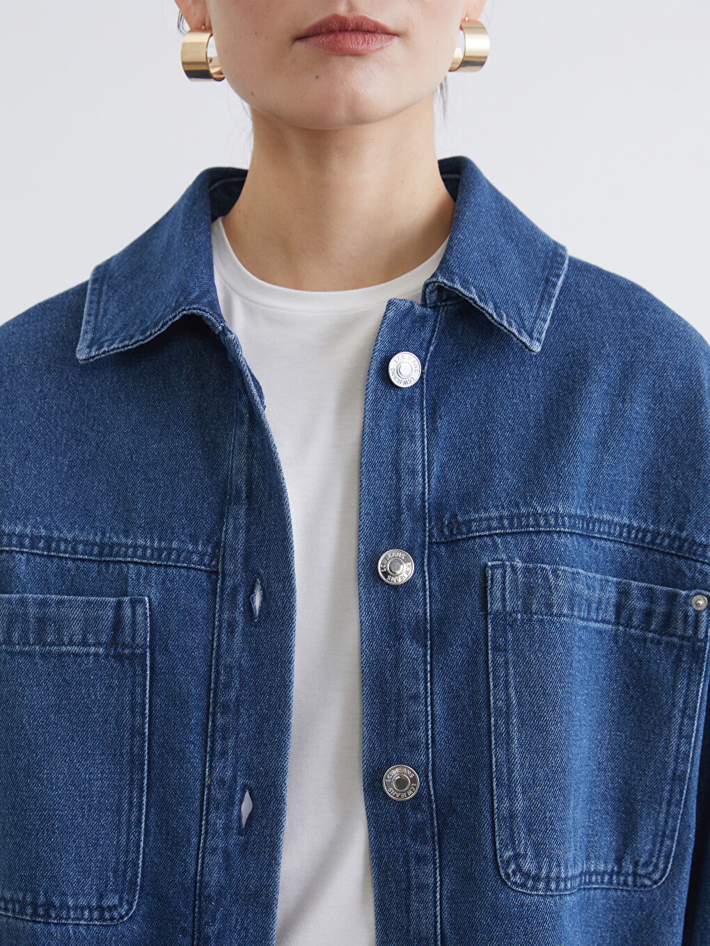 Women's Denim Jacket with Shirt Collar-2